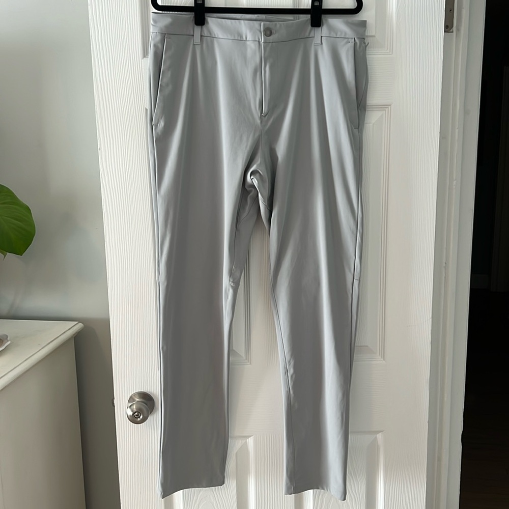 Men’s LuluLemon ABC Slim Fit Pants